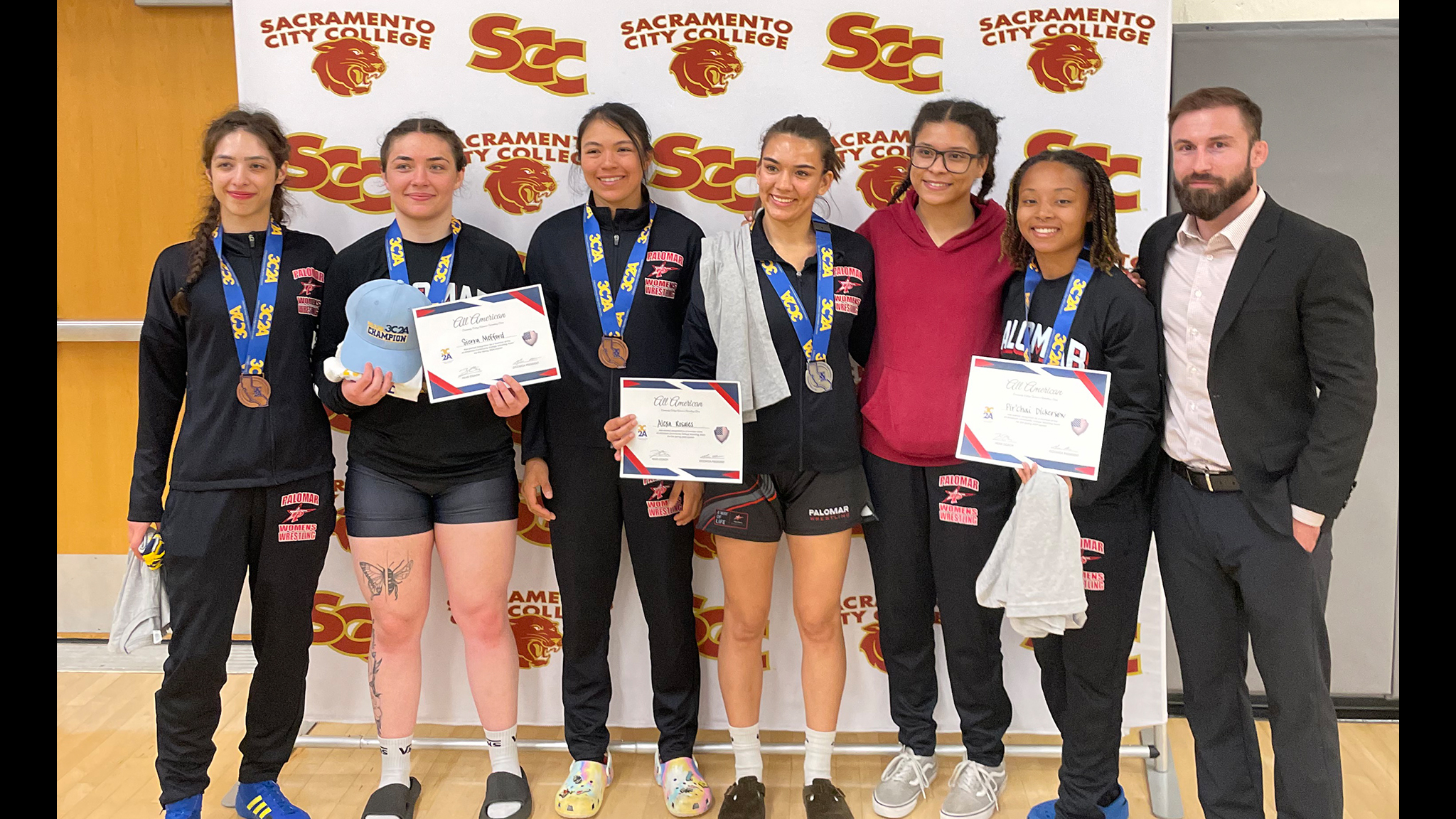 Mefford two time state champ, team finishes sixth